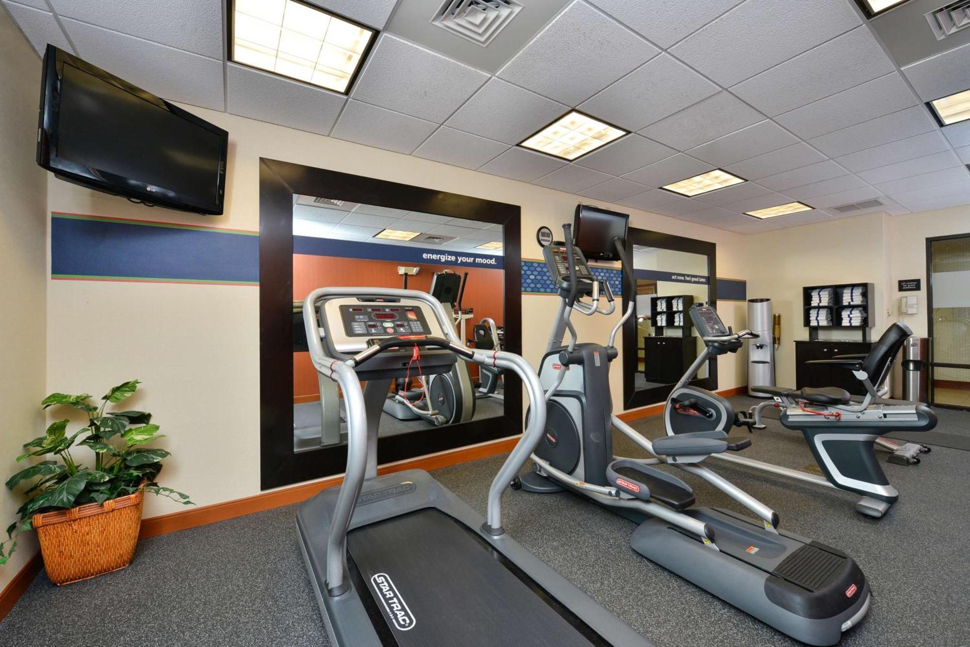 Hampton Inn Фармвілл Екстер'єр фото