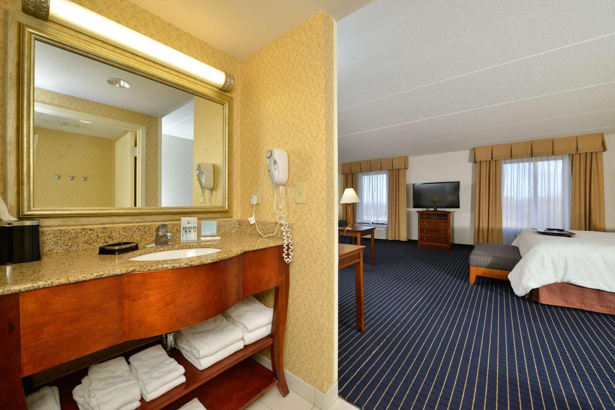 Hampton Inn Фармвілл Екстер'єр фото