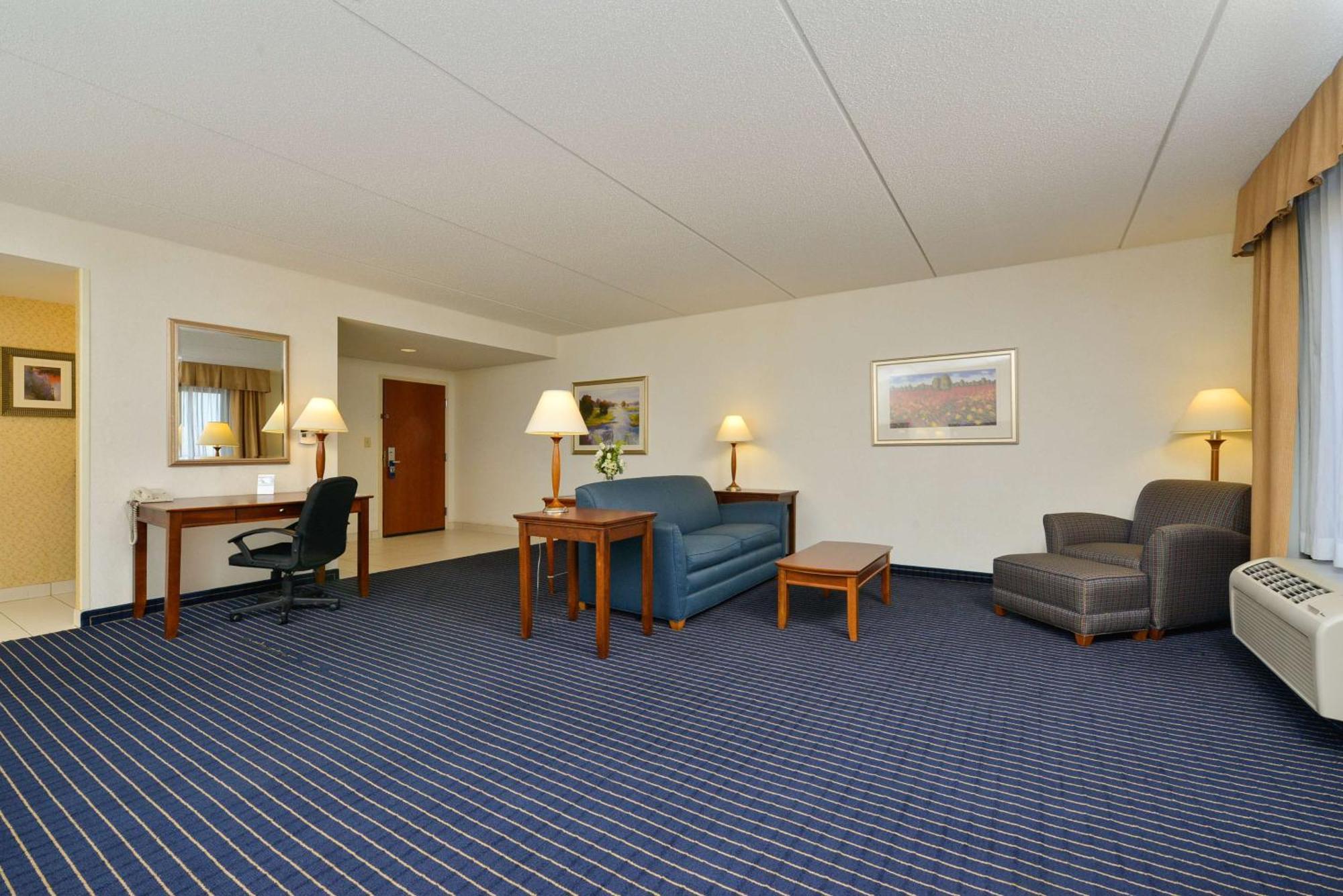 Hampton Inn Фармвілл Екстер'єр фото