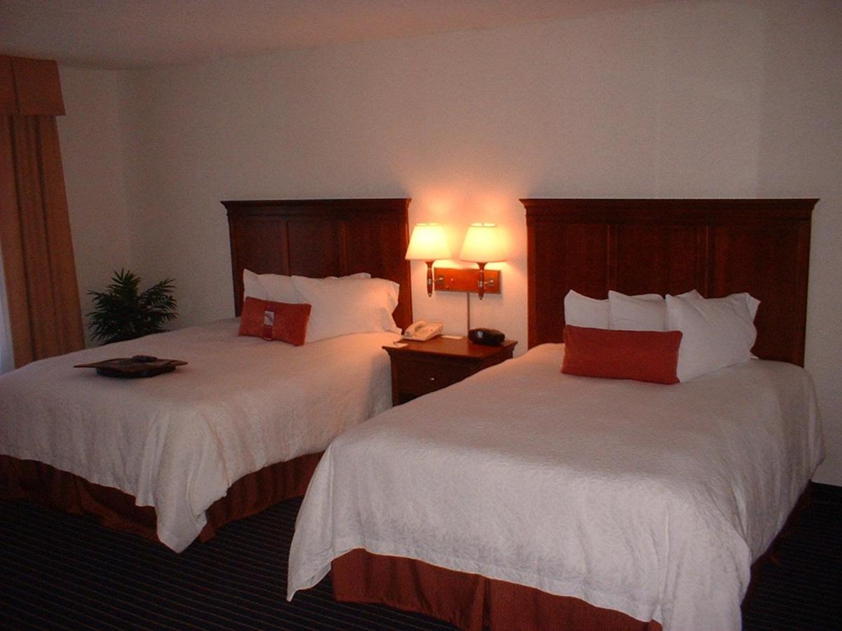 Hampton Inn Фармвілл Екстер'єр фото